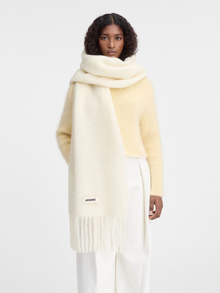 JACQUEMUS scarf alternative