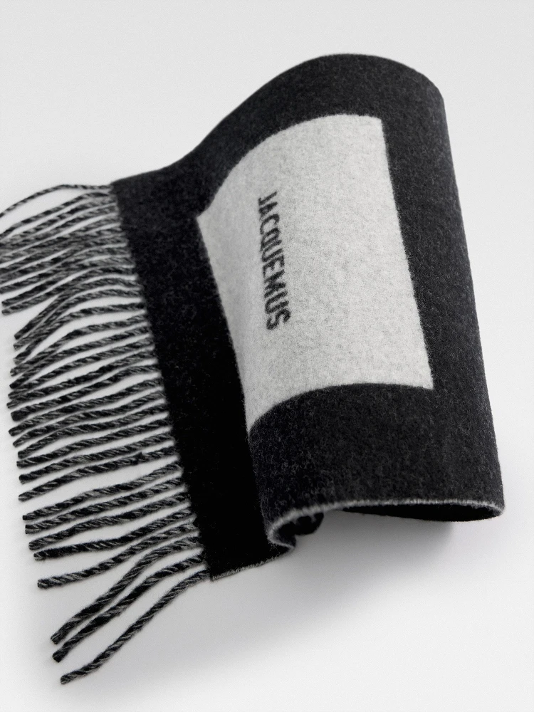 JACQUEMUS scarf alternative