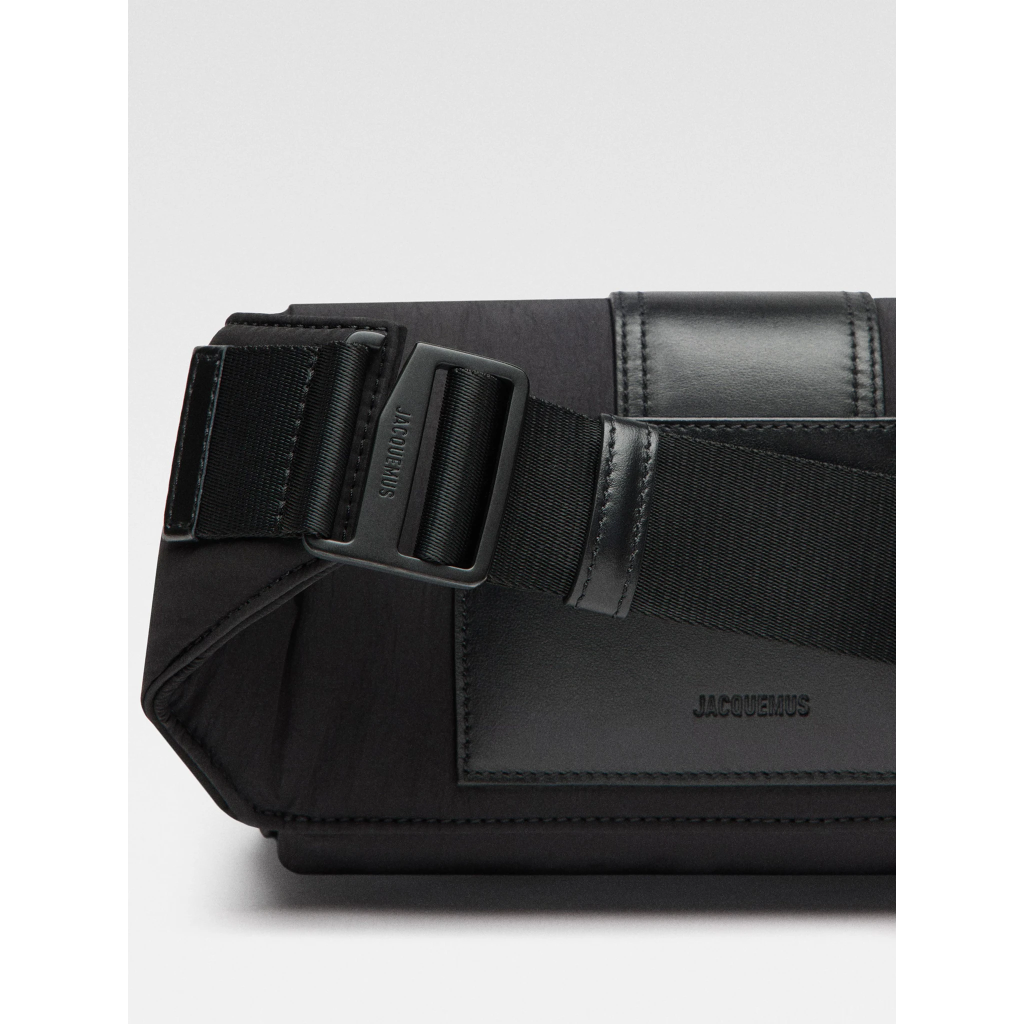JACQUEMUS bag