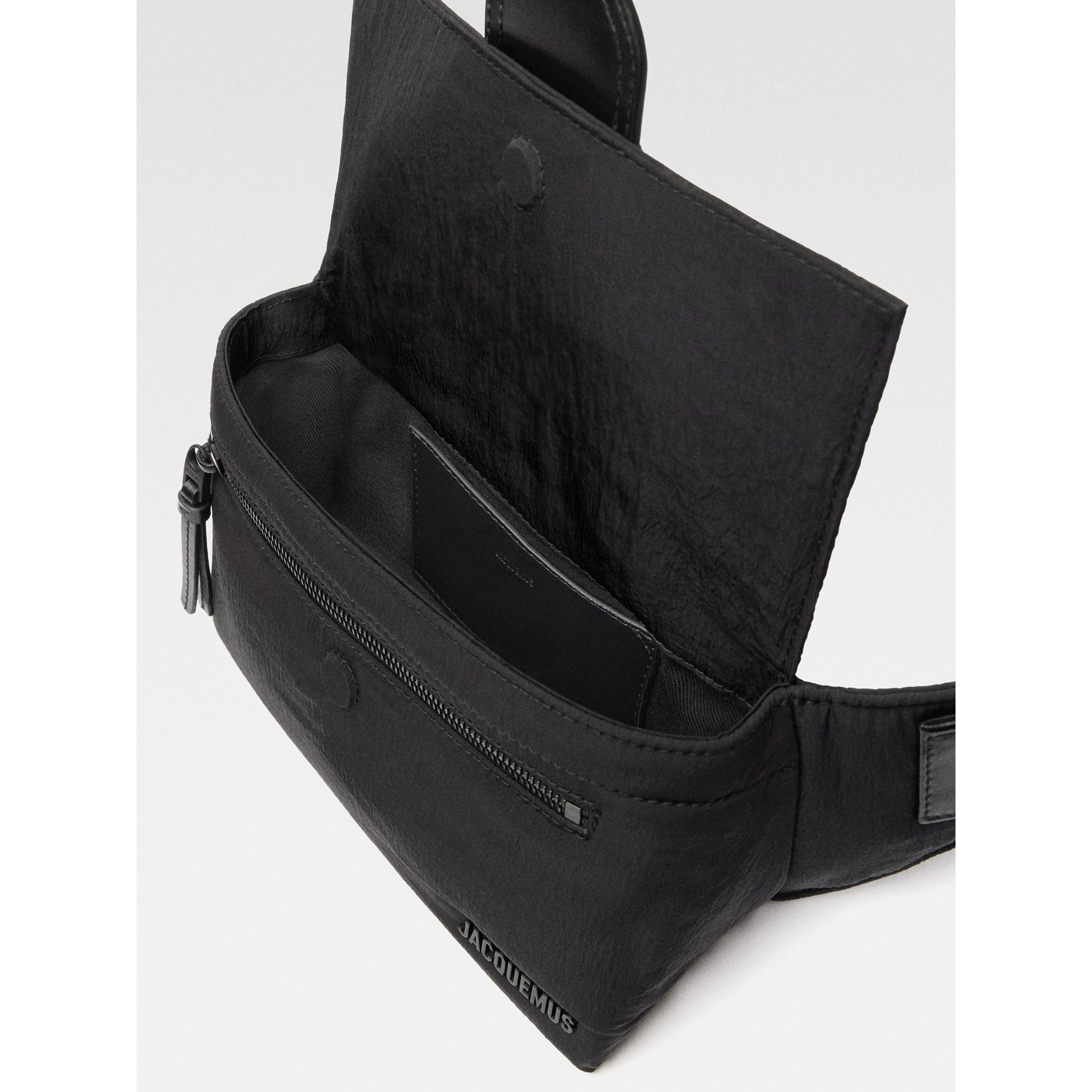 JACQUEMUS bag