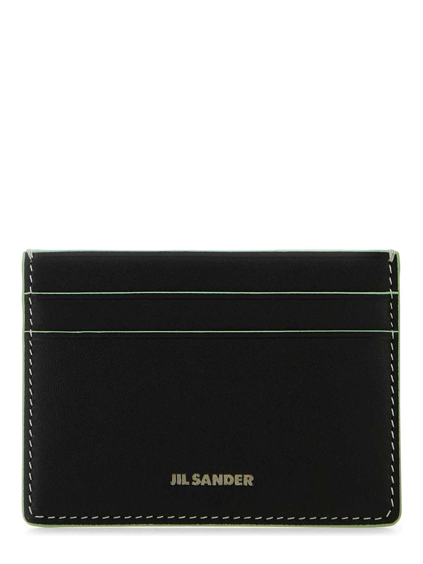 CREDIT CARD HOLDER