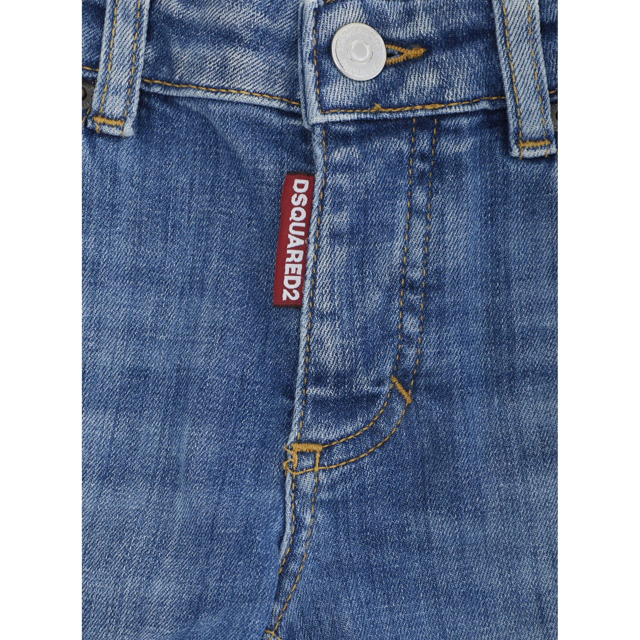 Jennifer Blue Jeans with Ripped Details and Logo Patch on the Rear in Denim Girl