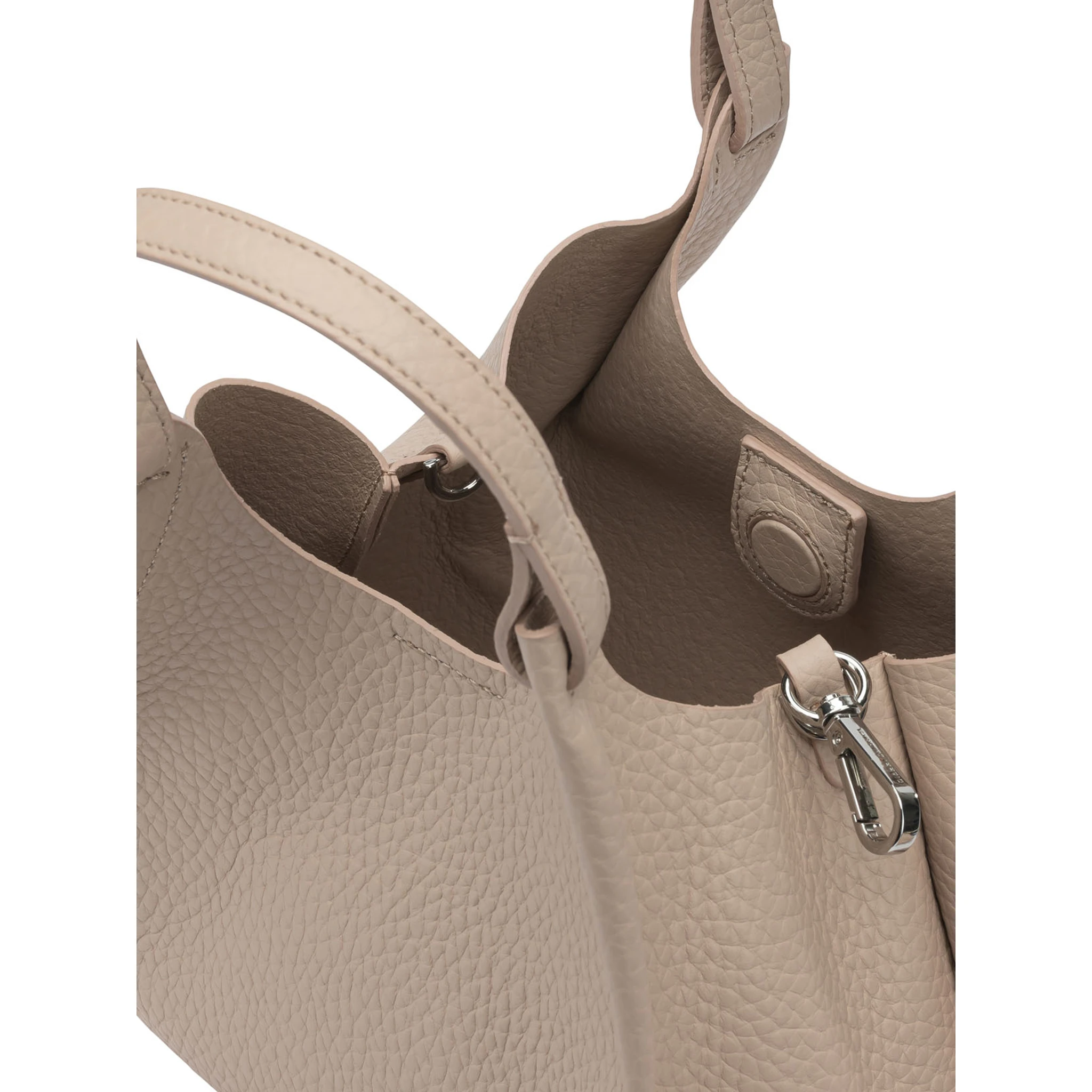 Shoulder bags