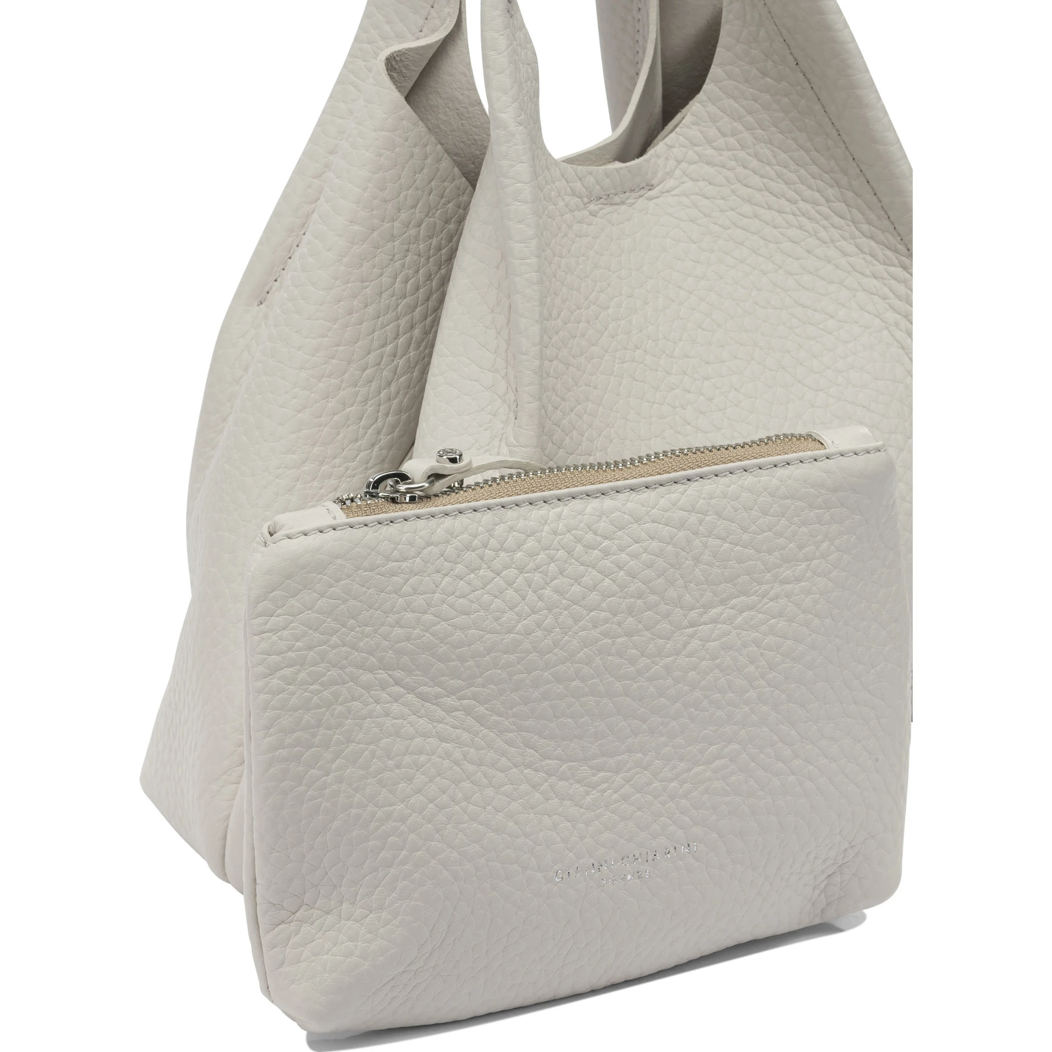 Shoulder bags