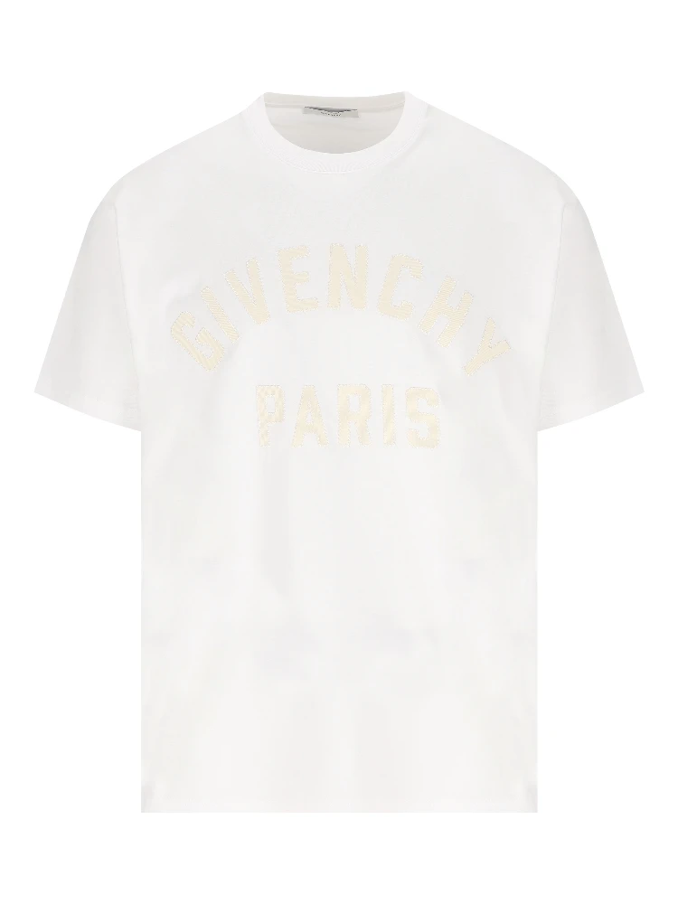 تيشيرتات وبولو جيفنشي بيضاء