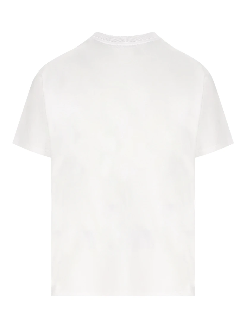 تيشيرتات وبولو جيفنشي بيضاء