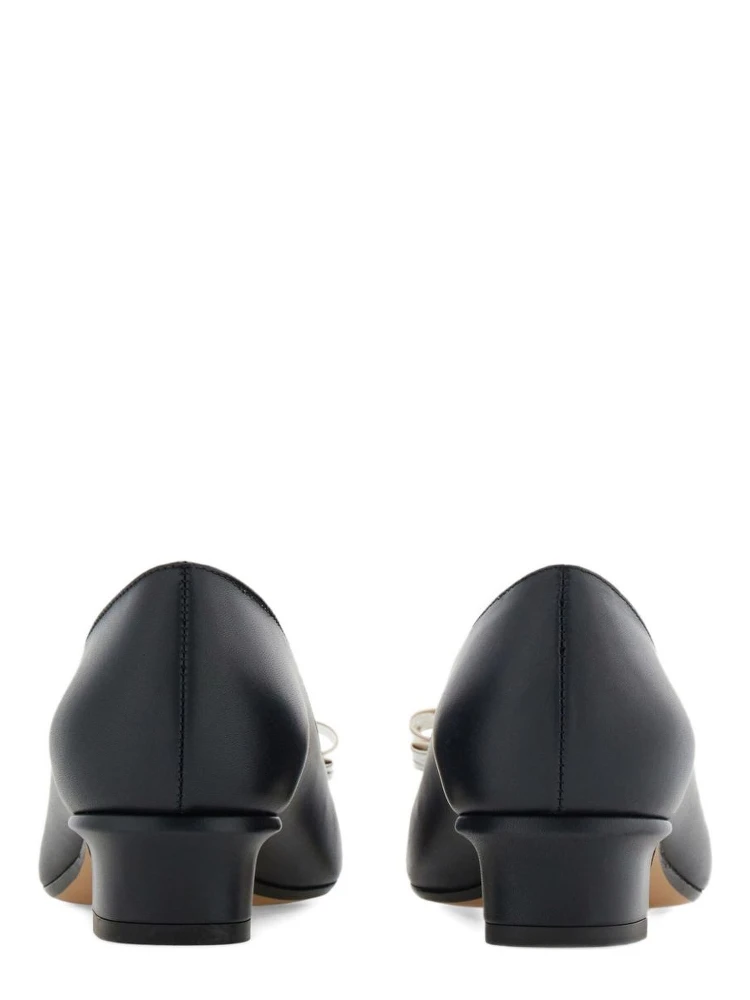 Ferragamo With Heel Black alternative