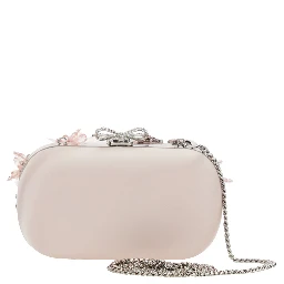 حقيبة يد وردية اللون مزينة بالزهور وتفاصيل فيونكة، مصنوعة من قماش تقني ومعدن، للنساء