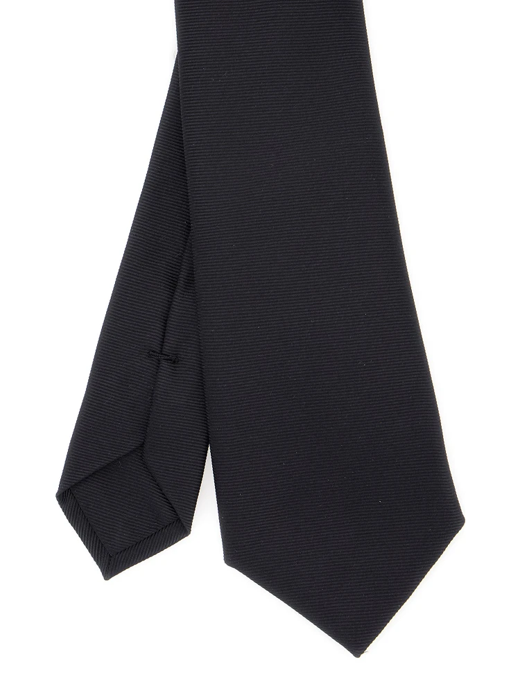 Black TIe with Medusa on the Front in Silk Man alternative