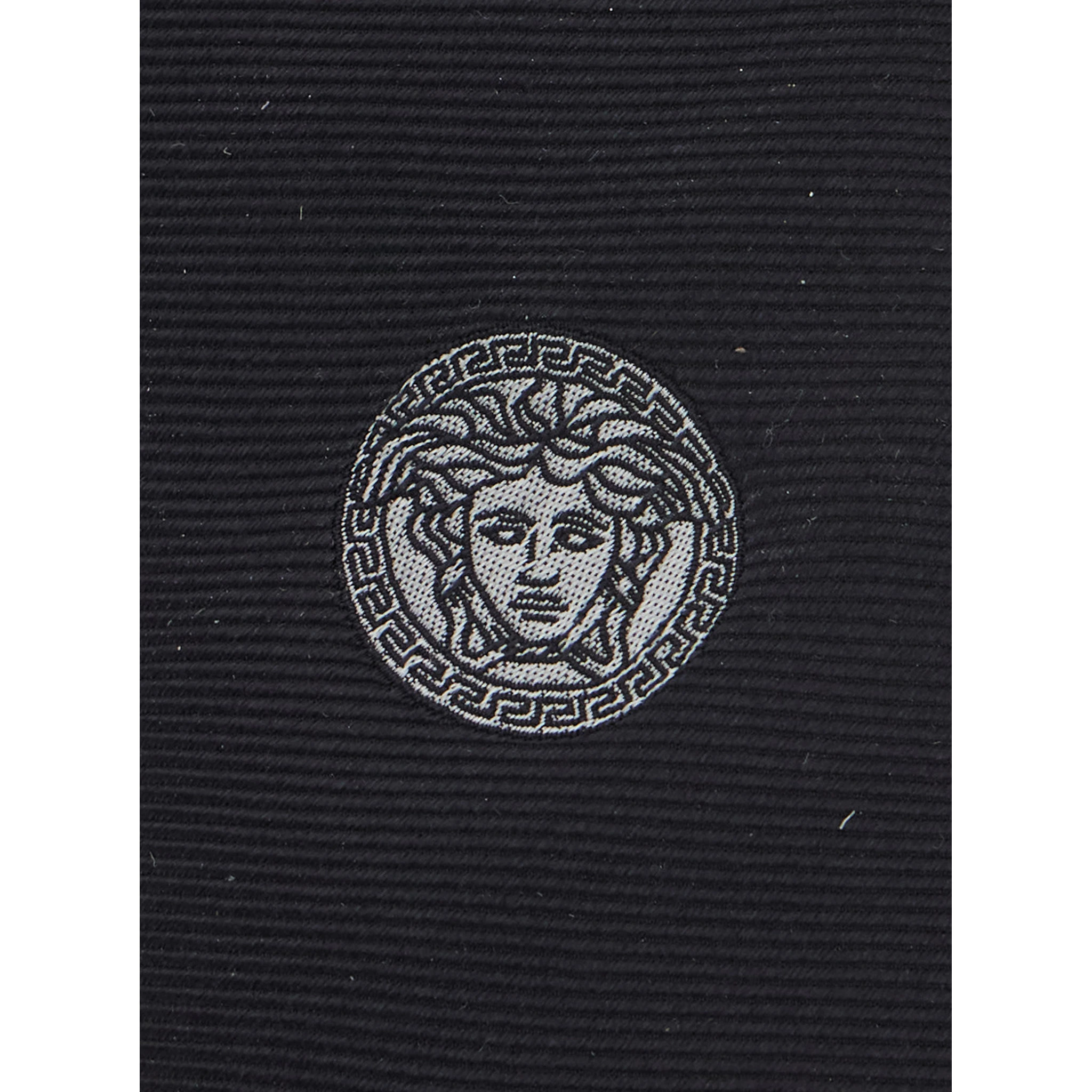 Black TIe with Medusa on the Front in Silk Man