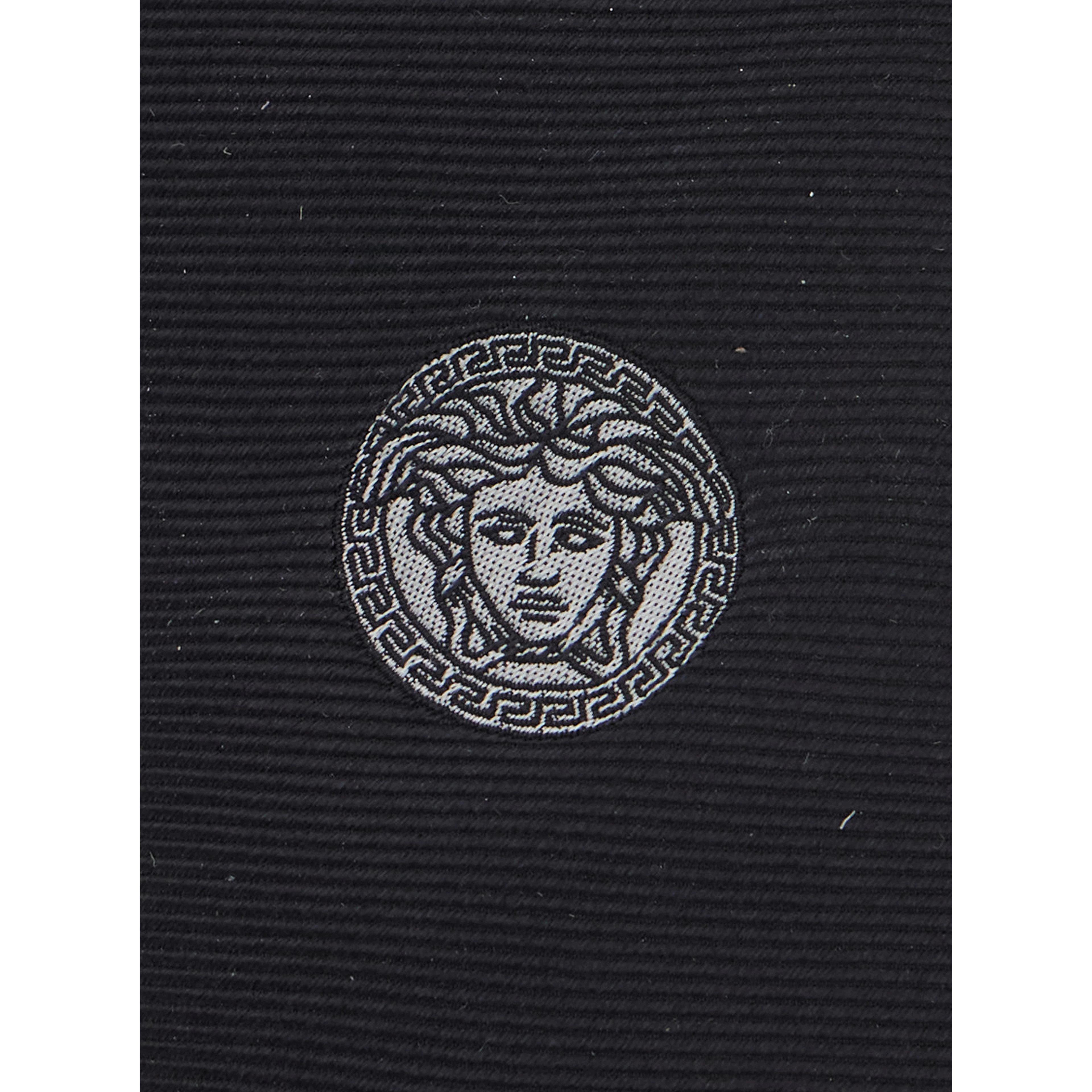 Black TIe with Medusa on the Front in Silk Man