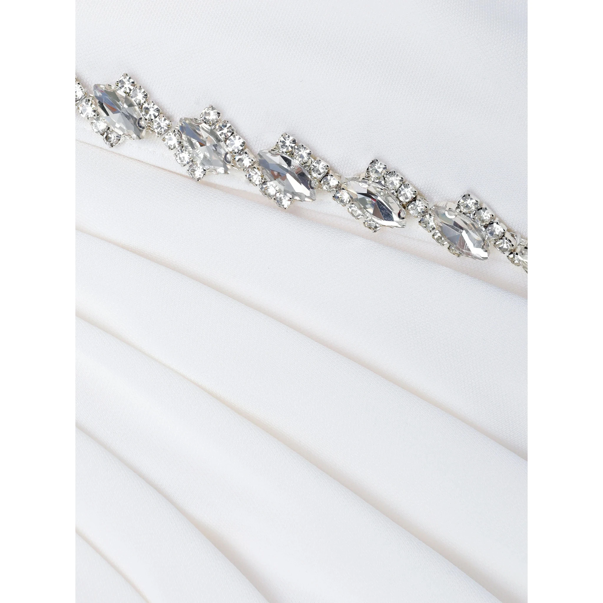 SELF PORTRAIT Dresses White