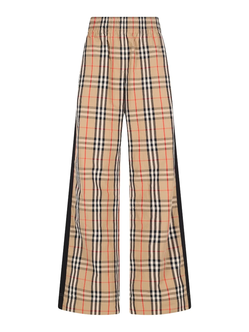 Burberry RTW... Beige