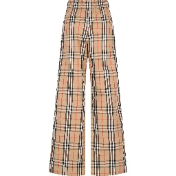 Burberry RTW... Beige