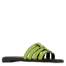 INES CAGE SLIDE
