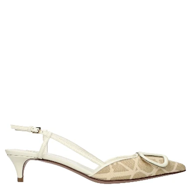 Beige Raffia Strap-On Sandals