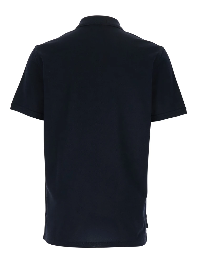 قميص بولو أزرق بياقة كلاسيكية وشعار مطبوع على الجهة الأمامية، مصنوع من القطن الرجالي