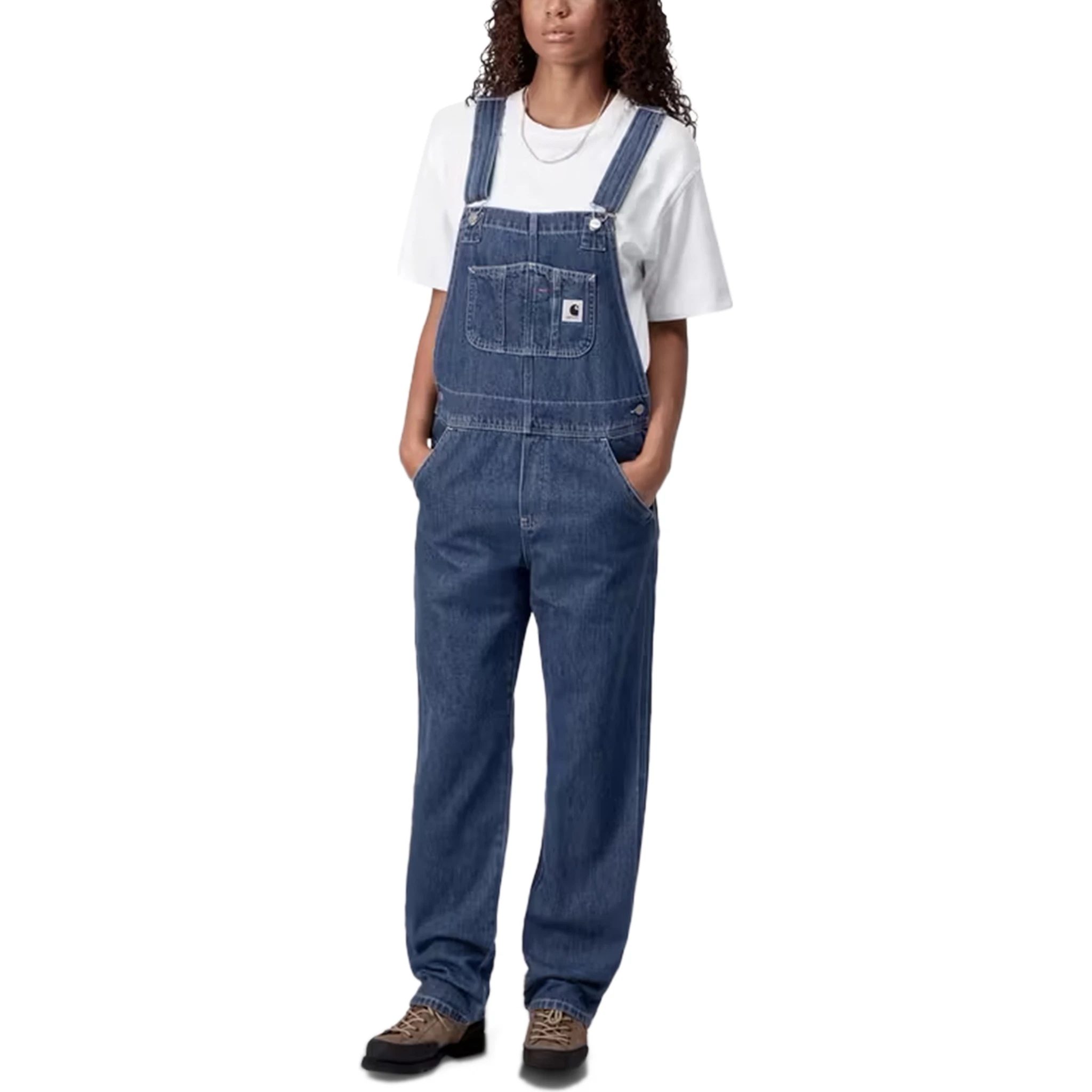 كنزات كارهاارت قيد التطوير