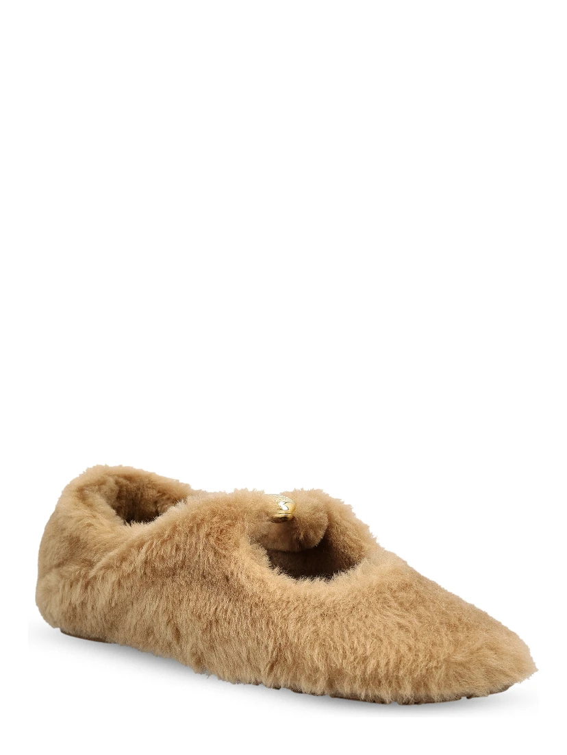 Loewe Flat shoes