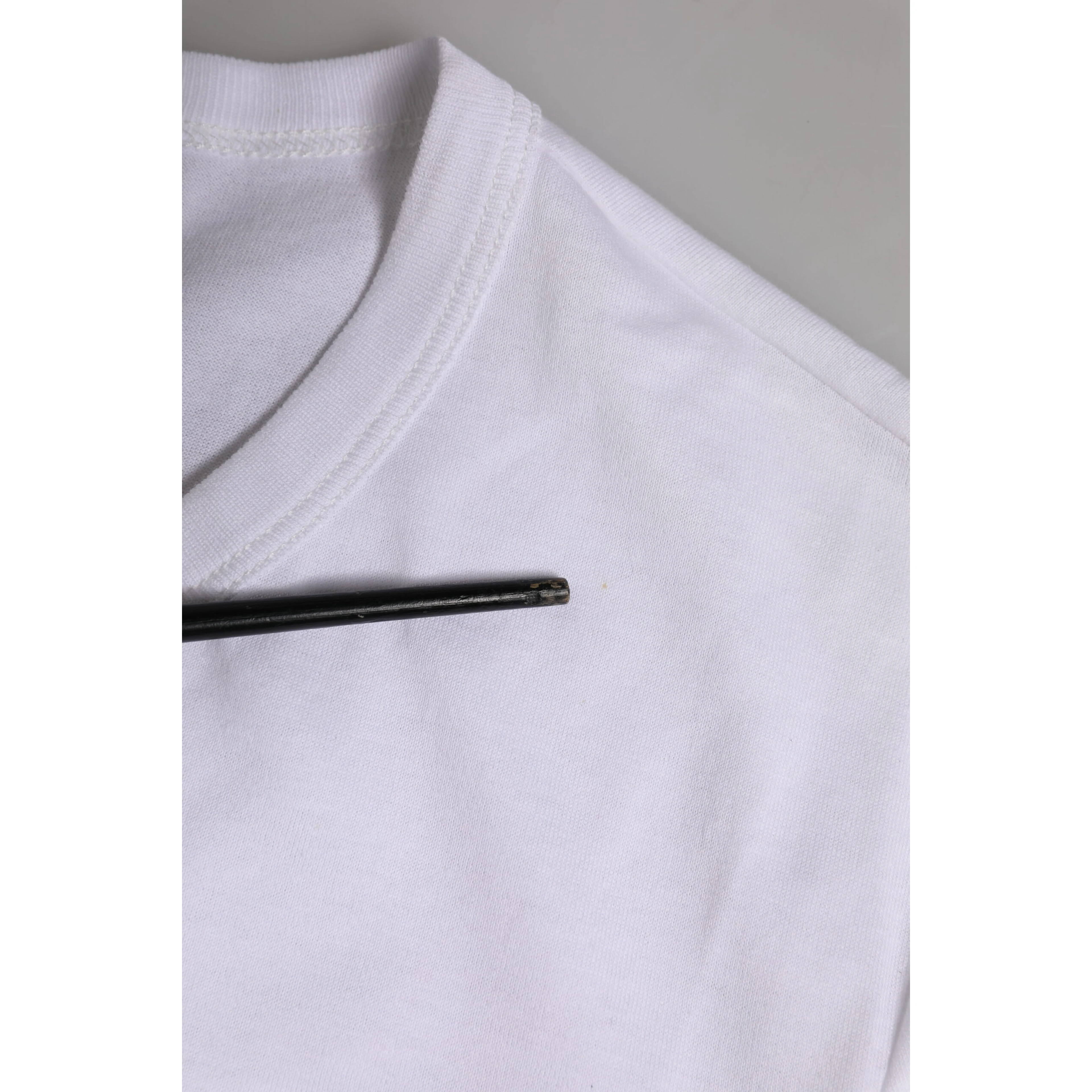 White Cotton Pocket Short Sleeves T-shirt