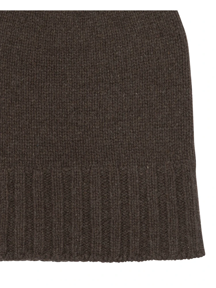 Beanie in cashmere alternative