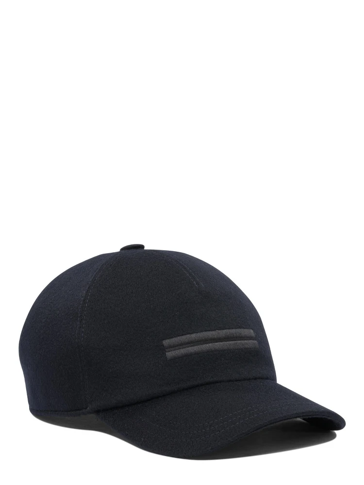 Baseball hat with logo alternative