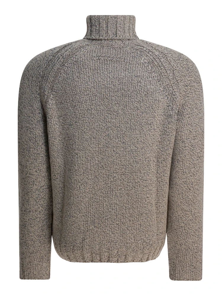 Cashmere and wool turtleneck alternative