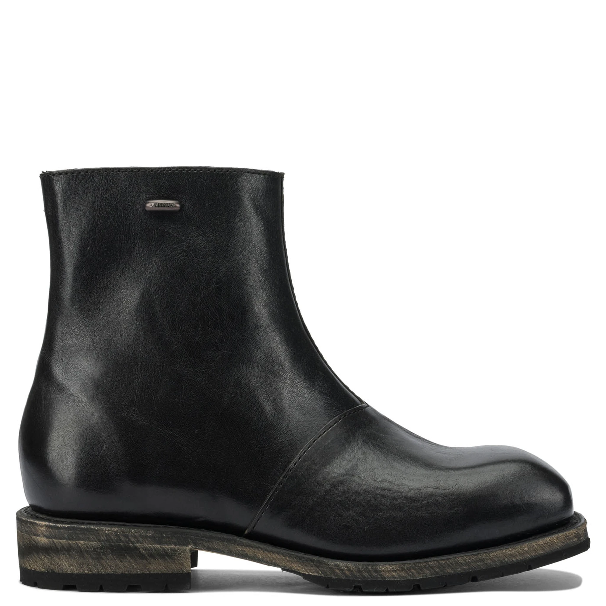 "Engine" zipped ankle boots