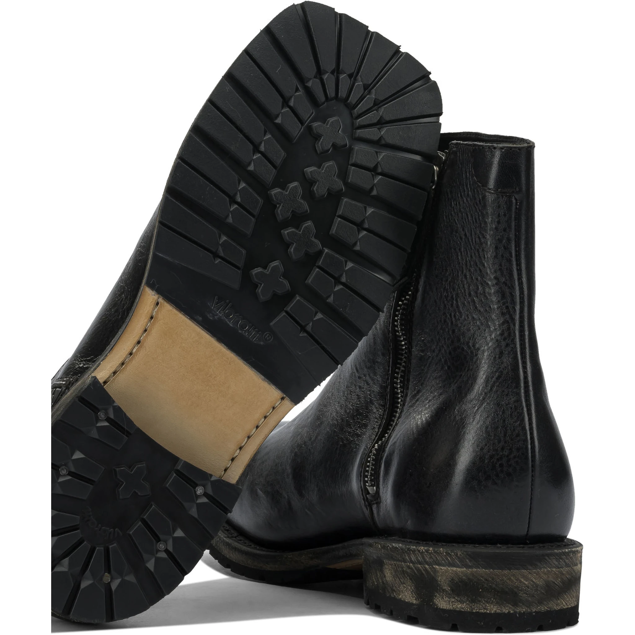 "Engine" zipped ankle boots