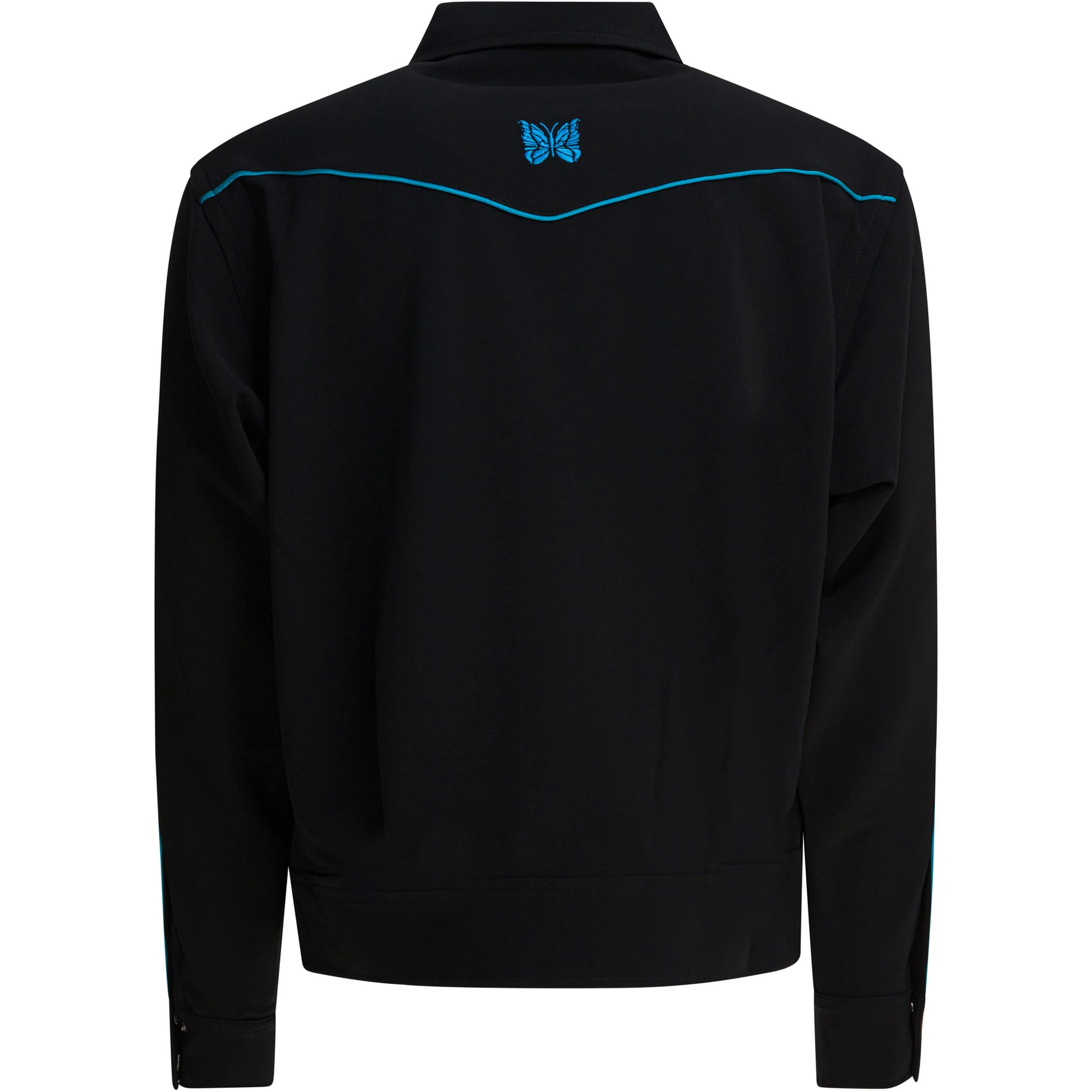 سترة خارجية بتفاصيل غربية