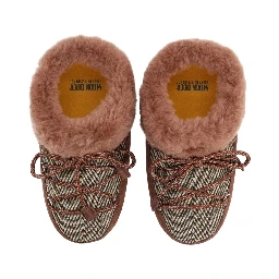 حذاء "MULE EVX CHALET MOON BOOT X GUEST IN RESIDENCE"