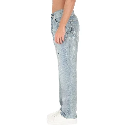 JEANS IN DENIM