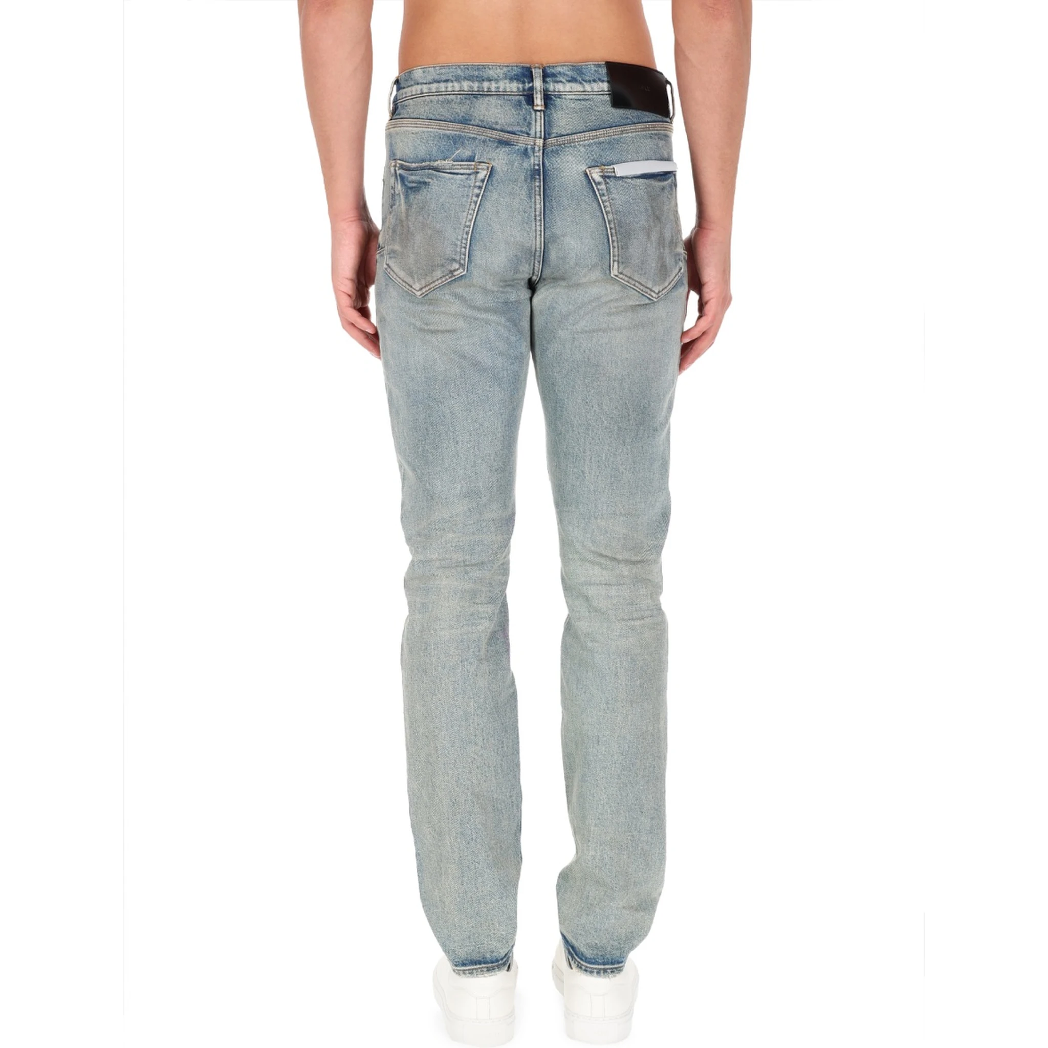 JEANS IN DENIM