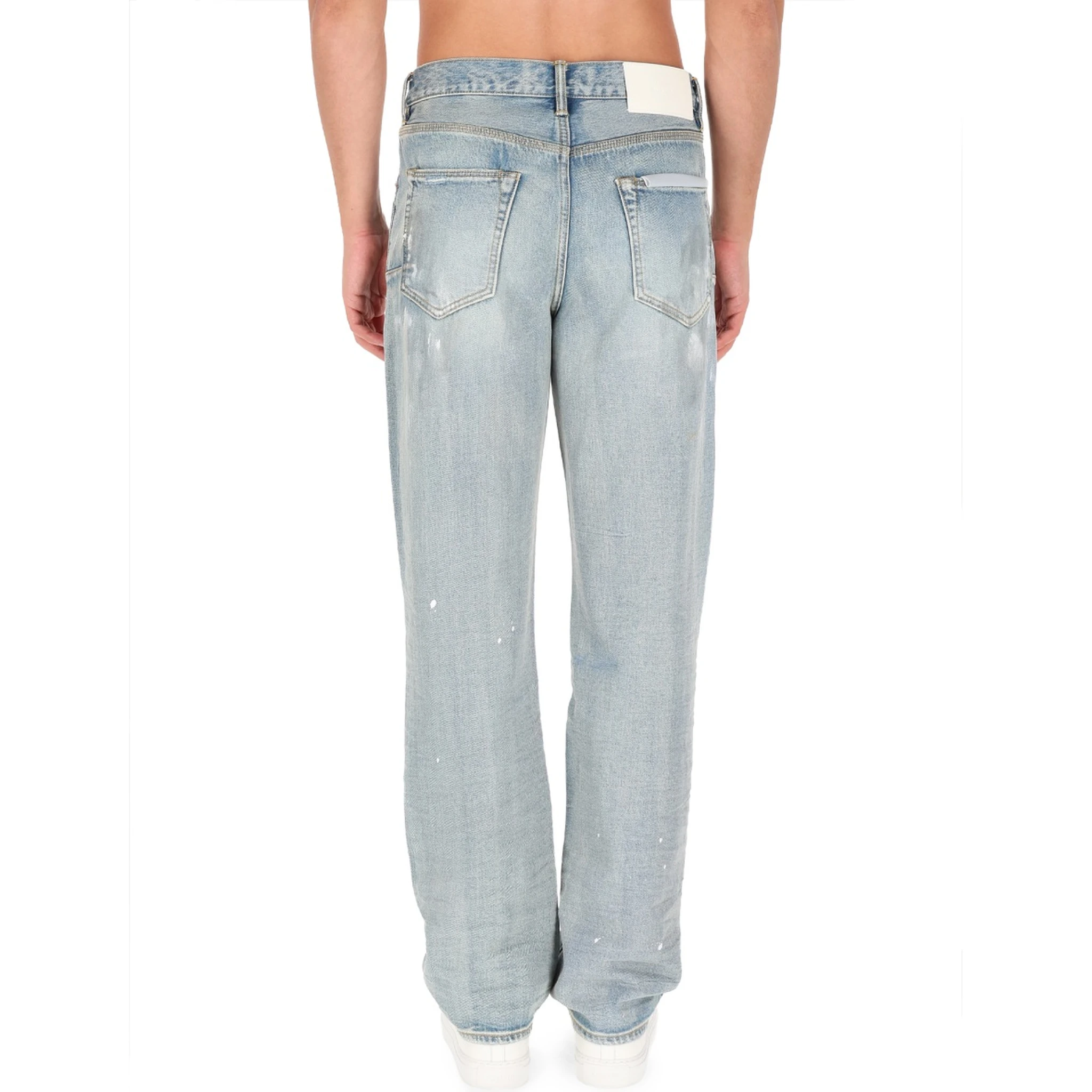 JEANS IN DENIM