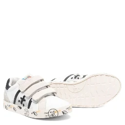 sneakers with velcro