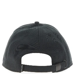 BASEBALL HAT WITH LOGO PATCH