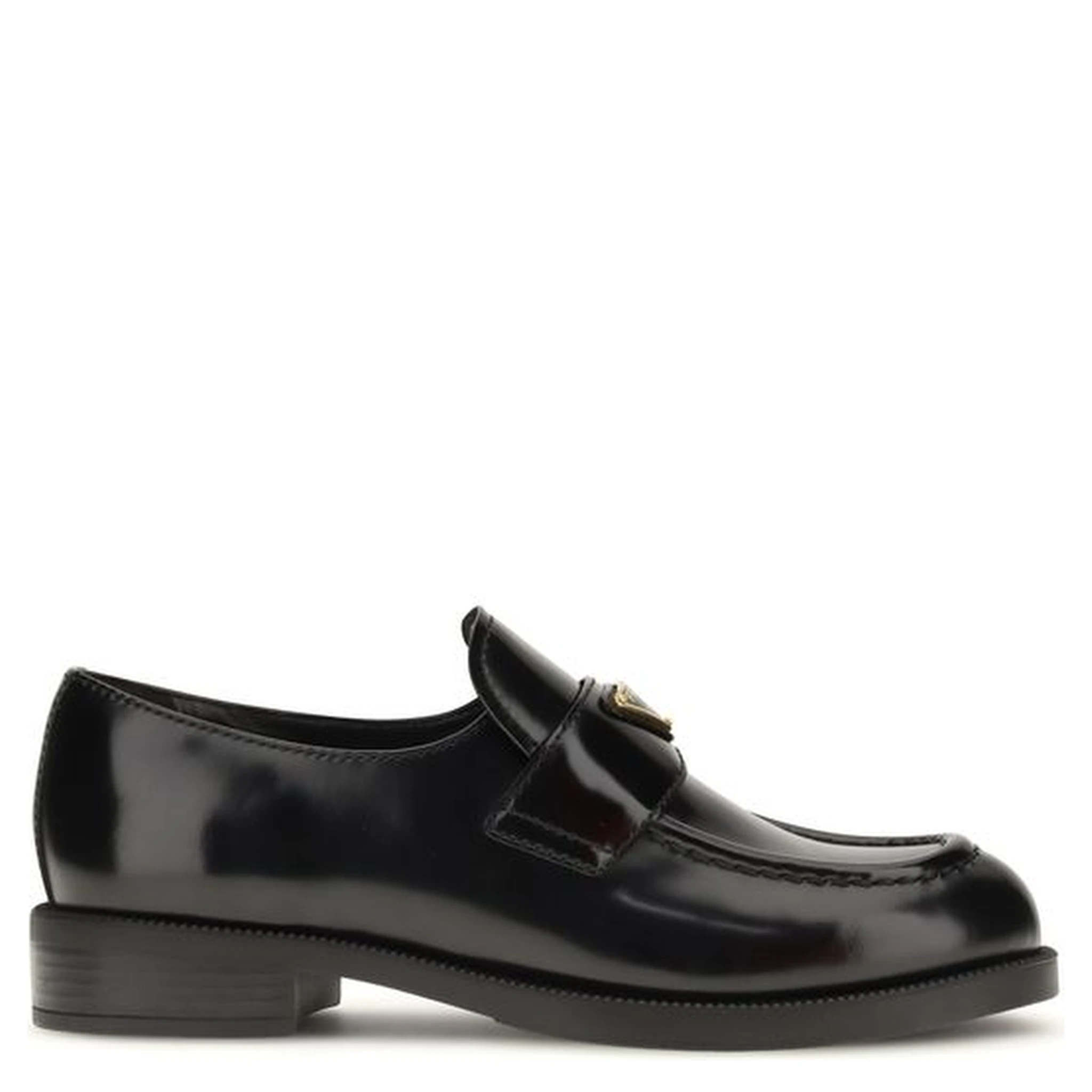 حذاء بوس توروس سهل الارتداء من جلد العجل الأسود