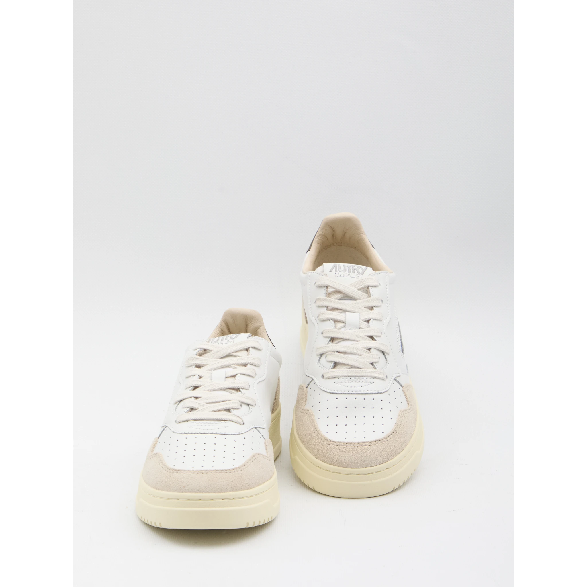 Medalist Low sneakers