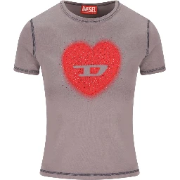 تيشيرتات وبولو من ديزل باللون البني