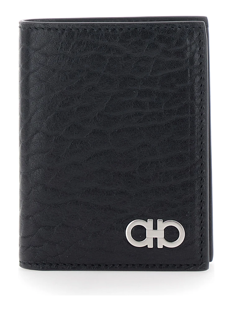Black Bi-Fold Wallet with Gancini Plaque on the Front in Leather Man