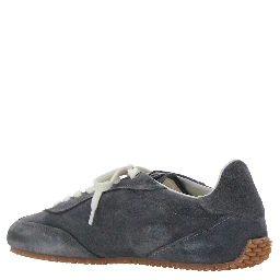 Daze Runner Grey Sneaker with Logo on the Tongue and Grooved Sole in Suede Man