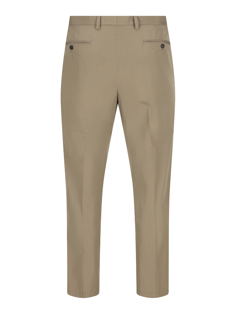 ملابس برادا الجاهزة