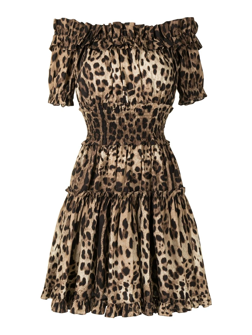 فساتين دولتشي آند غابانا بنية اللون