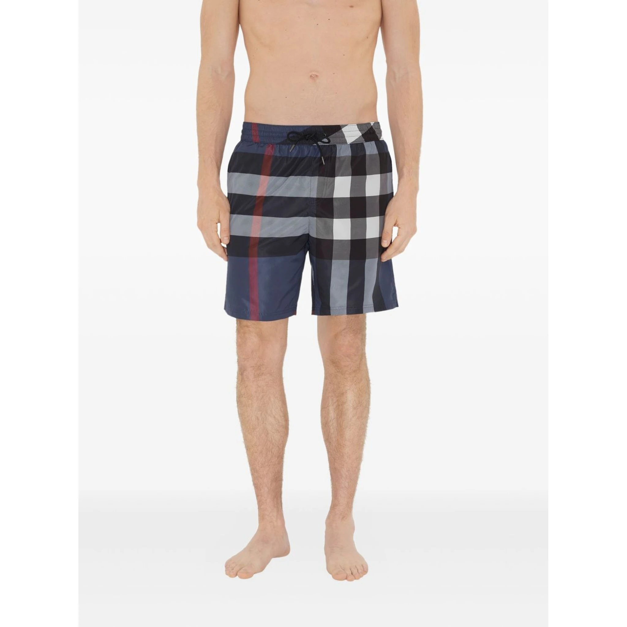 ملابس بربري سي باللون الأزرق