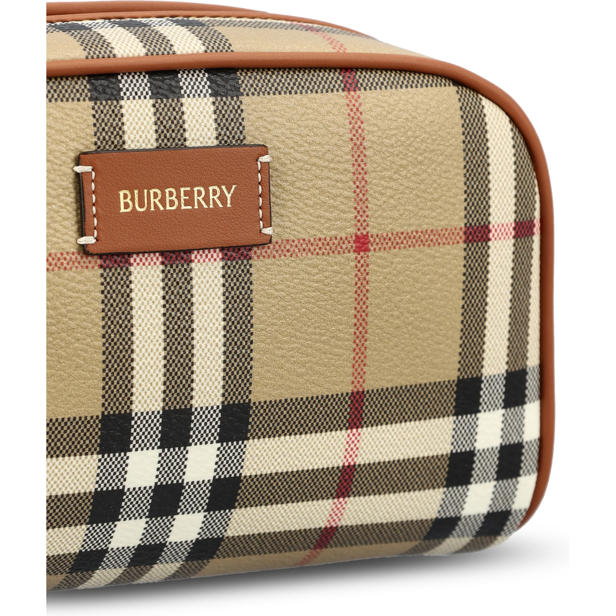 حقيبة سفر صغيرة لحفظ النقود