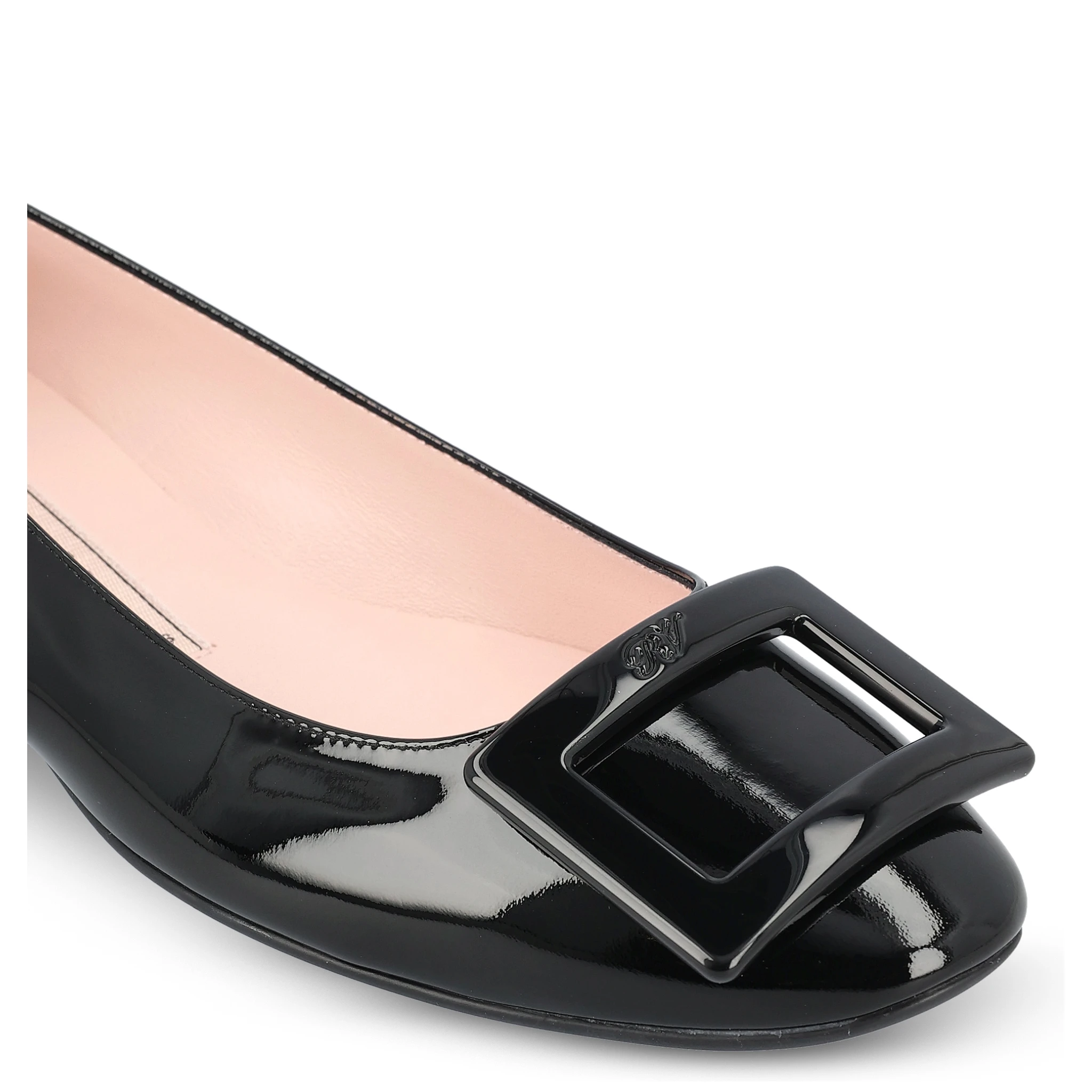 Buckle-plaque Leather Ballet Flats With Pointed Toe In Black