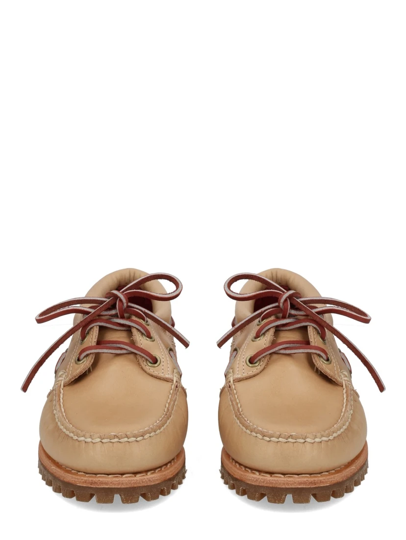 حذاء "نورين"