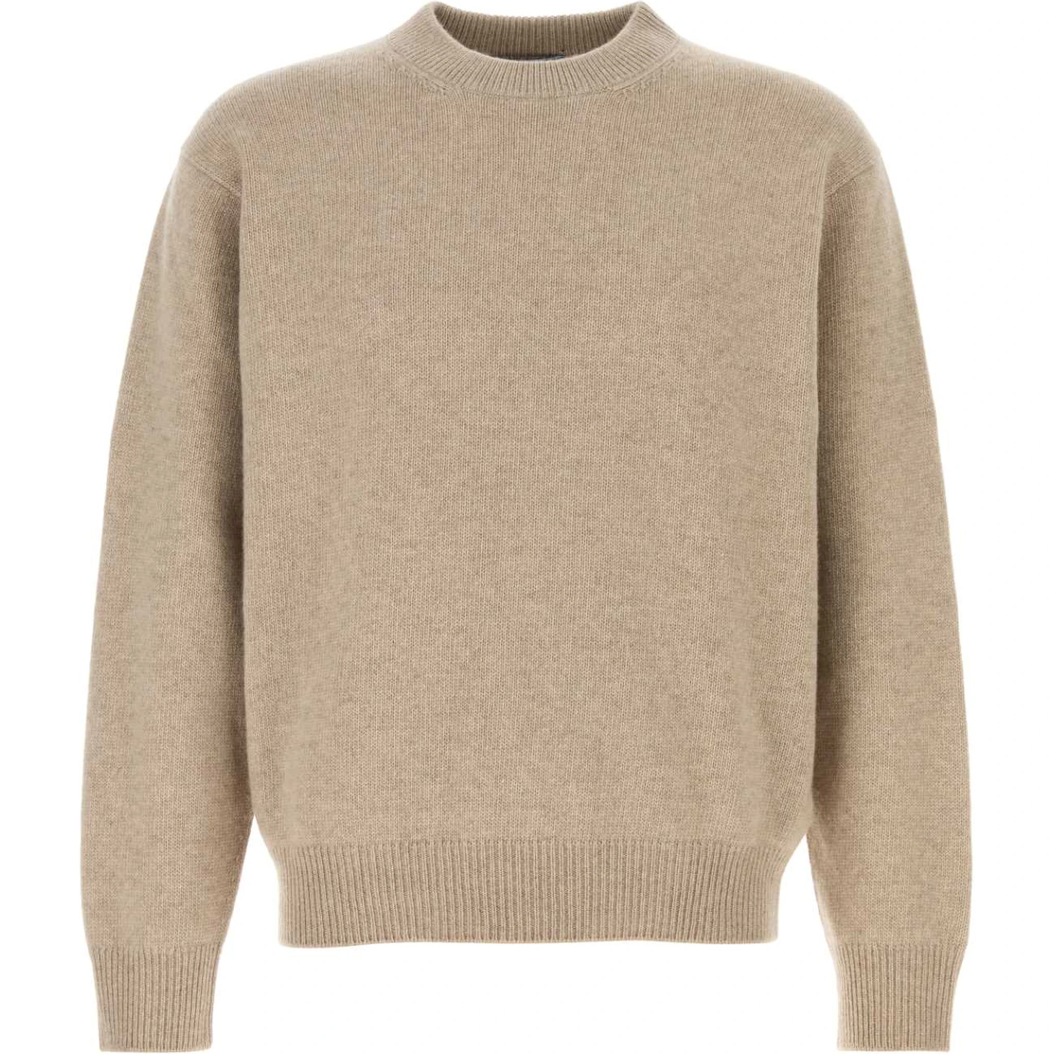 ياقة دائرية