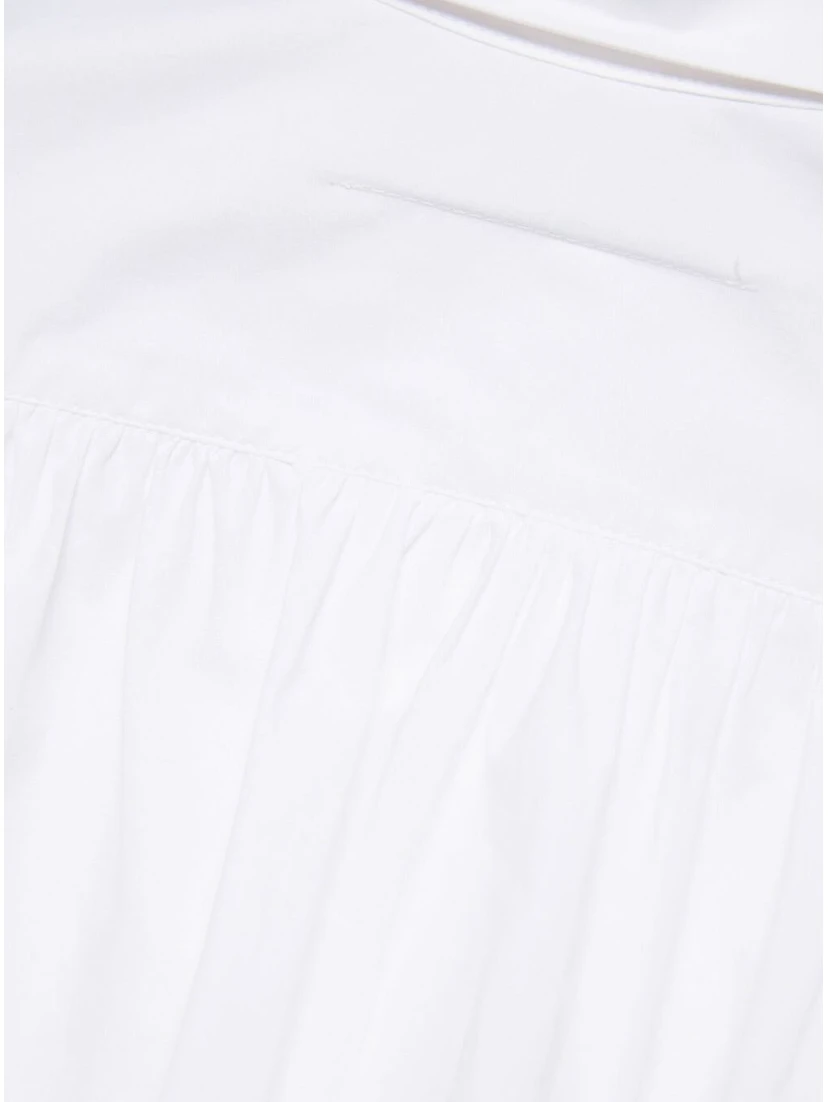 White Shirt with Classic Collar and Tonal Logo Patch in Cotton Boy