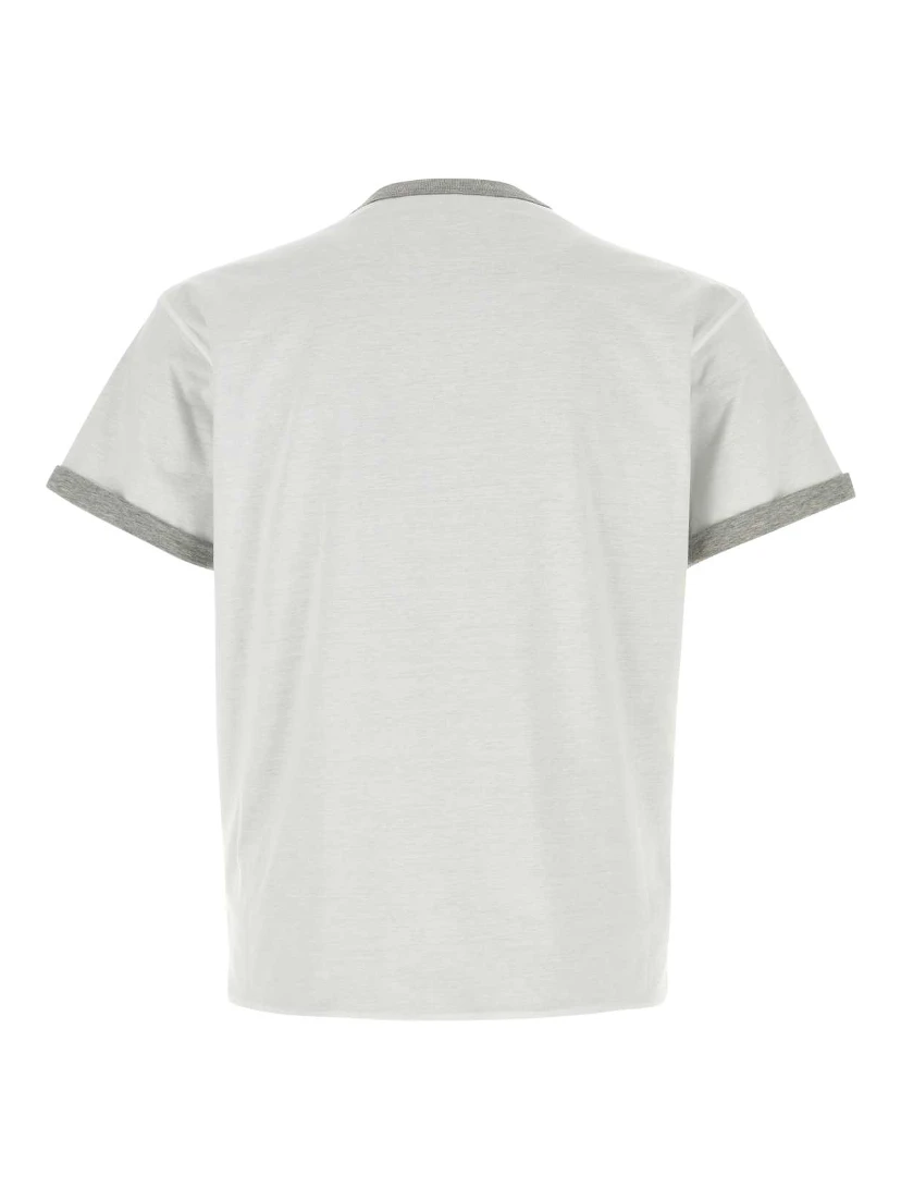 قميص برقبة دائرية